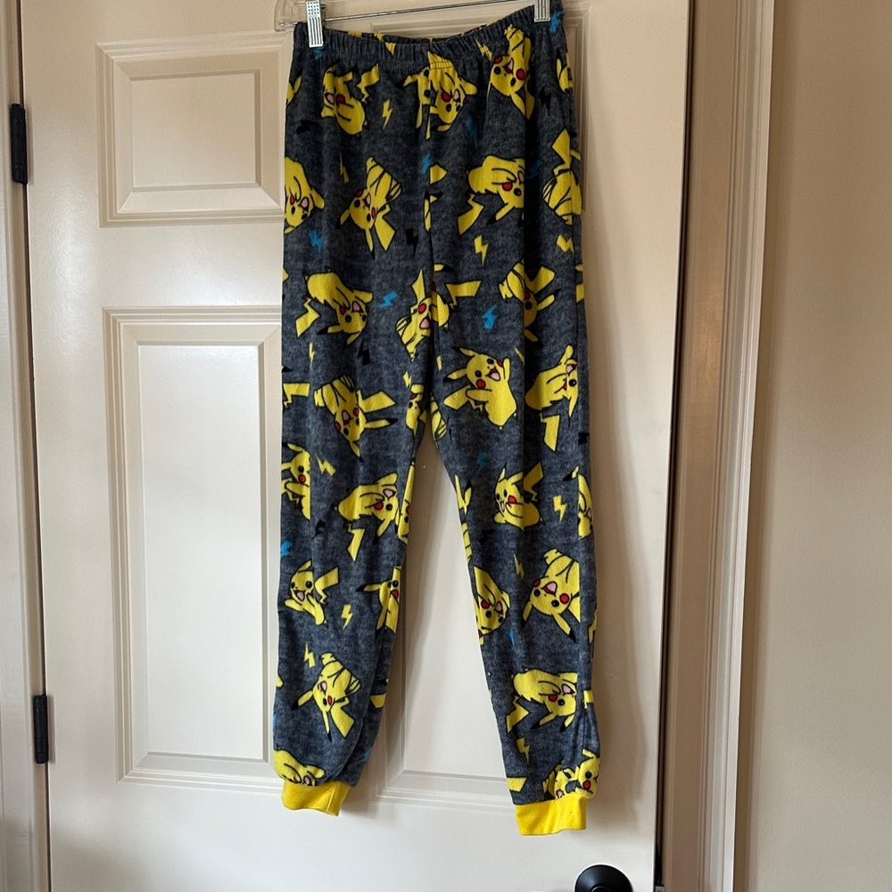 Pikachu Kids' Gray & Yellow Fleece Pajama Bottoms